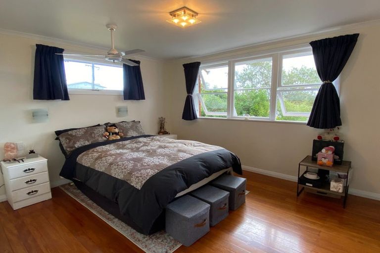 Photo of property in 5 Kaka Street, Waikanae, 5036