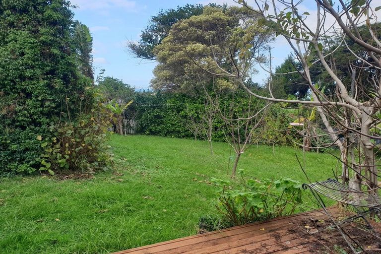 Photo of property in 15 Puriri Place, Tuateawa, Coromandel, 3583