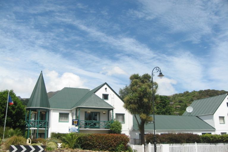Photo of property in 1 Rue Lavaud, Akaroa, 7520