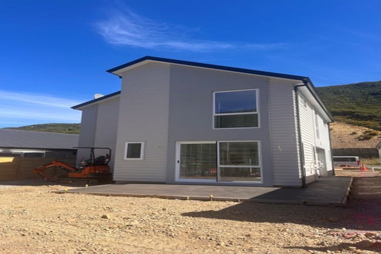 Photo of property in 139 Silverstream Road, Crofton Downs, Wellington, 6035