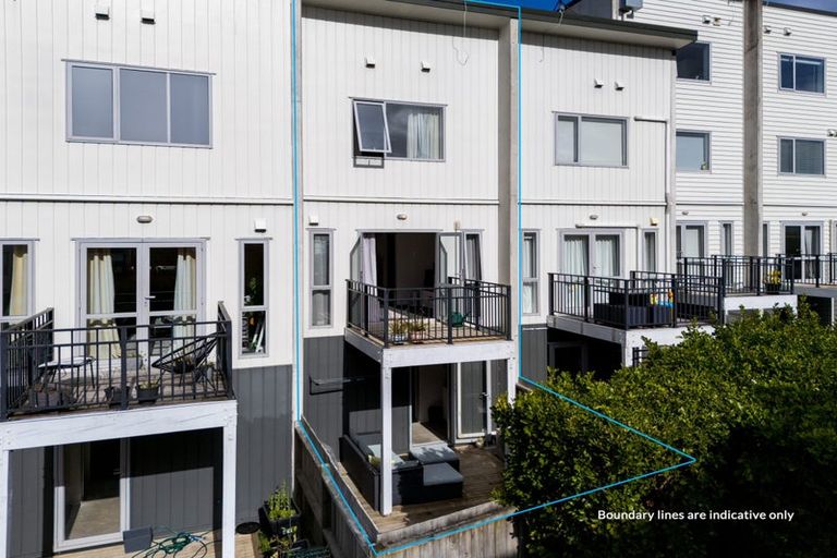 Photo of property in 68 Niu Lane, Te Atatu South, Auckland, 0610