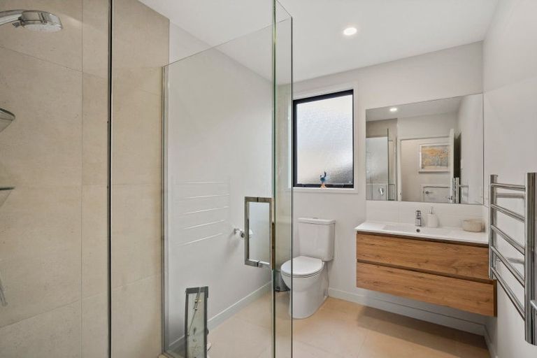 Photo of property in 33 Mulholland Drive, Jacks Point, 9371