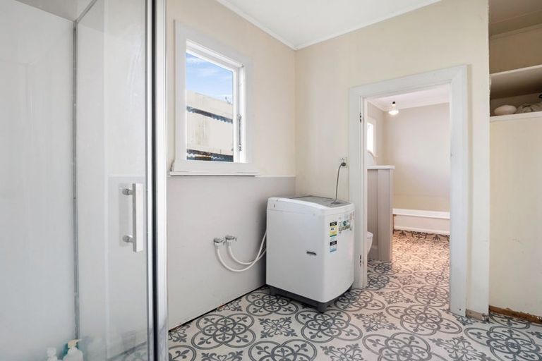 Photo of property in 51 Upper Ure Street, South Hill, Oamaru, 9400