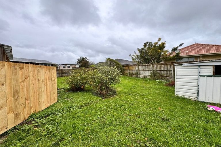 Photo of property in 3 Applewood Drive, Henderson, Auckland, 0612