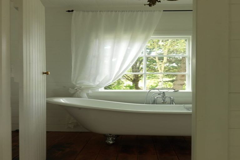 Photo of property in Tuhitarata Homestead, 2337 Kahutara Road, Pirinoa, Featherston, 5772
