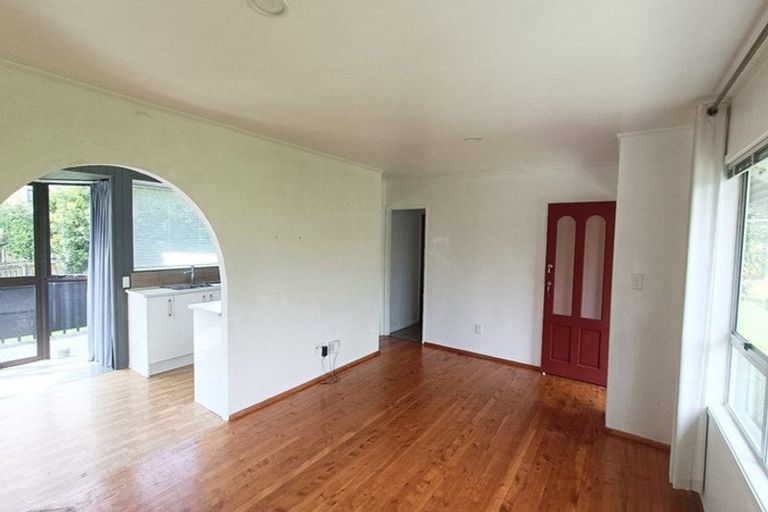 Photo of property in 30 Glynnbrooke Street, Te Atatu South, Auckland, 0610