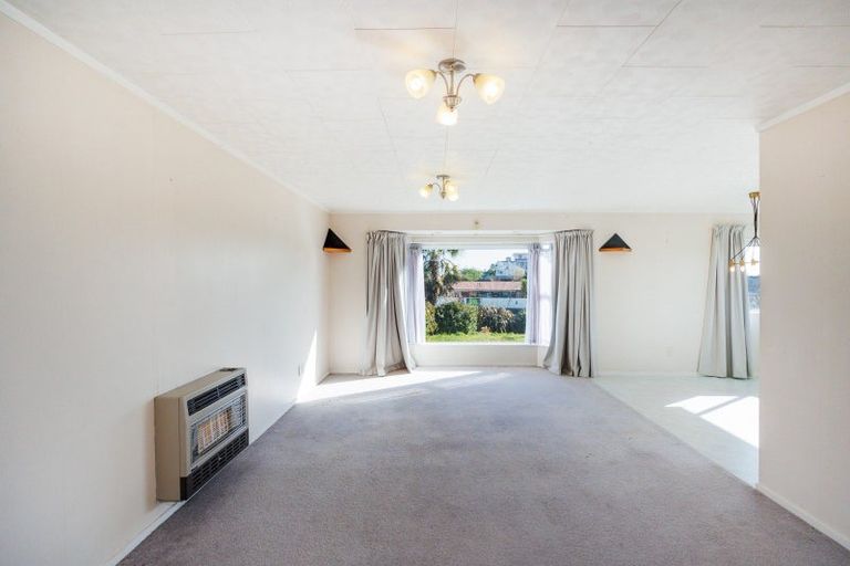 Photo of property in 8 Brown Street, Foxton, 4814