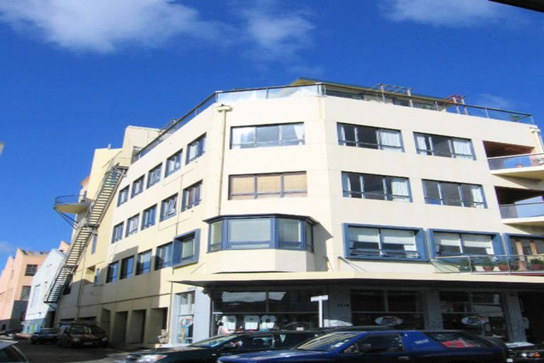 Photo of property in 6 City Apartments, 11c Ghuznee Street, Te Aro, Wellington, 6011