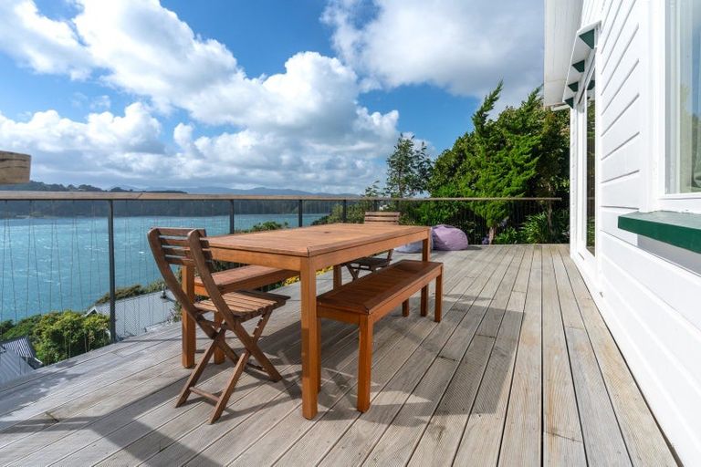 Photo of property in 63 Grafton Road, Roseneath, Wellington, 6011
