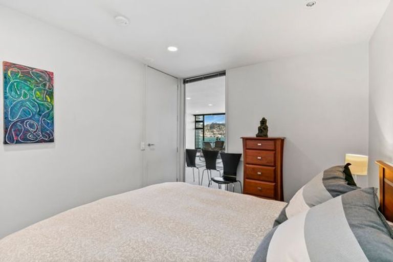 Photo of property in Shelley Bay Terraces, 3/61 Maupuia Road, Maupuia, Wellington, 6022