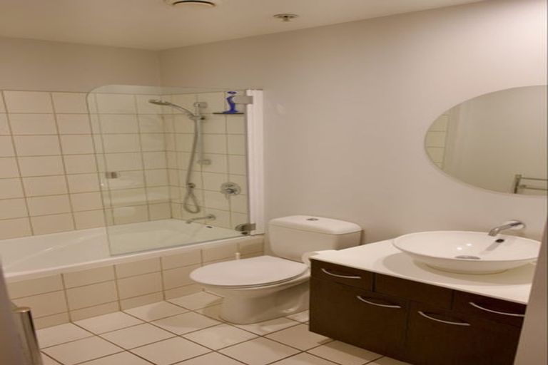 Photo of property in Latitude 41, 20/269 Wakefield Quay, Stepneyville, Nelson, 7010