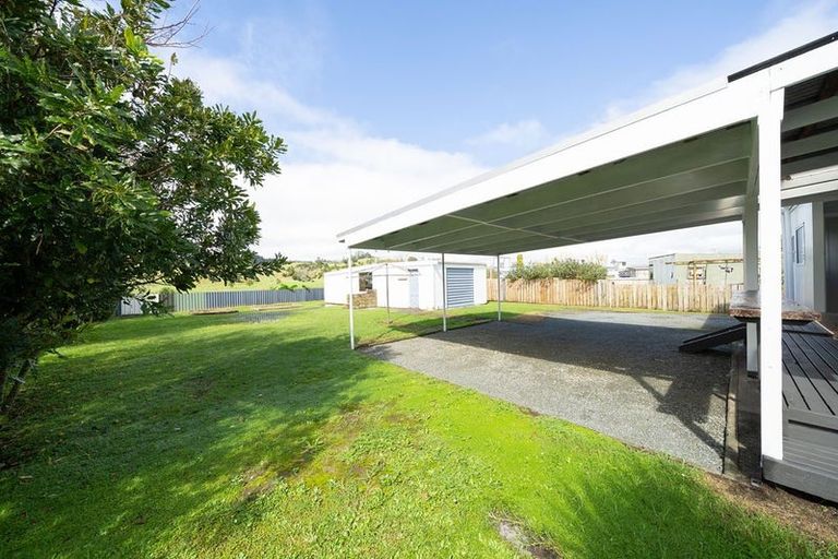 Photo of property in 60 Valley Road, Hikurangi, 0114