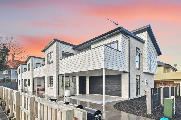 Photo of property in 13u1 Manning Street, Hamilton Central, Hamilton, 3204