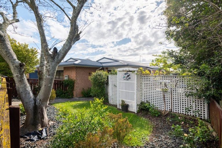 Photo of property in 32 Nikau Street, Stoke, Nelson, 7011