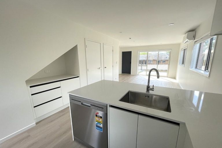 Photo of property in 12 Tima Lane, Mangere Bridge, Auckland, 2022