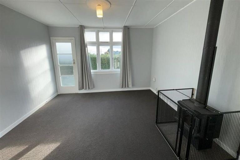 Photo of property in 77 Wallace Street, Grasmere, Invercargill, 9810