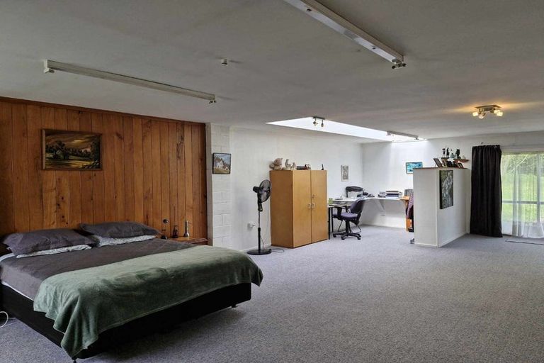 Photo of property in 5a Burgess Hill Road, Burgess Park, New Plymouth, 4371