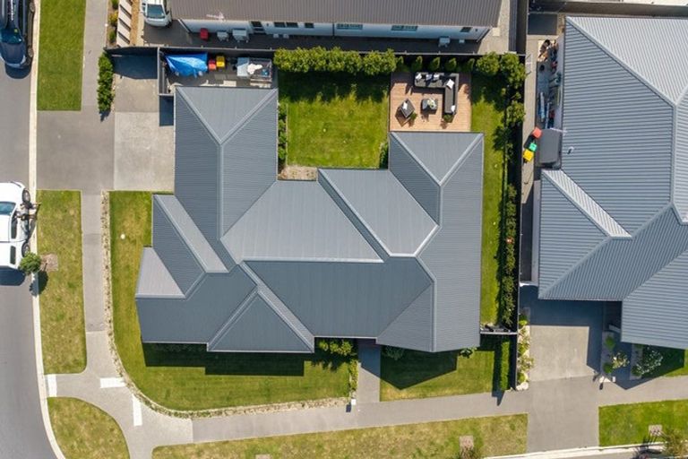 Photo of property in 99 Aviemore Drive, Marshland, Christchurch, 8083