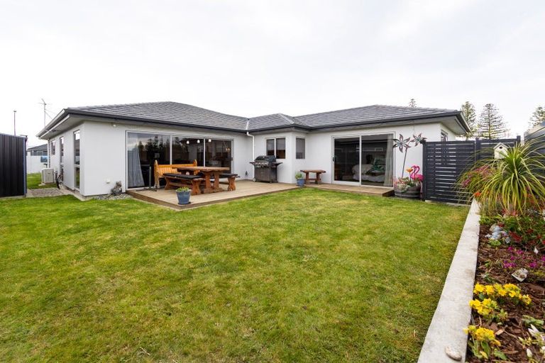 Photo of property in 5 Hurunui Drive, Te Awa, Napier, 4110