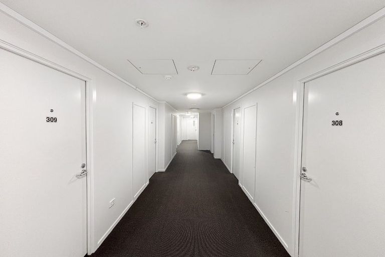 Photo of property in Orange Apartments/victoria Centr, 308/169 The Terrace, Wellington Central, Wellington, 6011