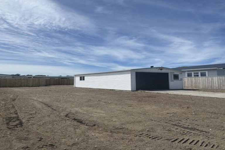 Photo of property in 8a Grey Street South, Waitara, 4320