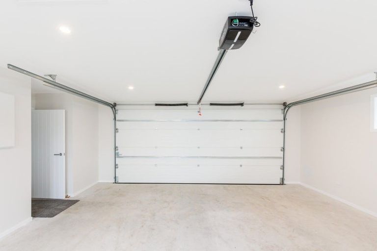 Photo of property in 13a Saxton Street, Levin, 5510