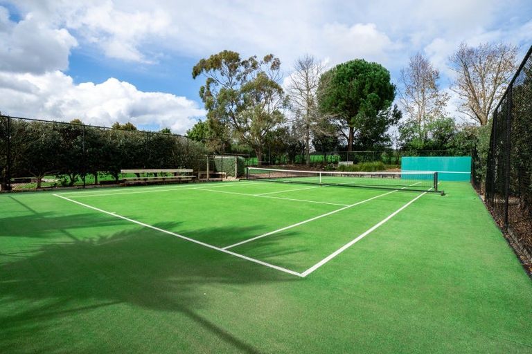 Photo of property in 316 Monument Road, Clevedon, Papakura, 2582