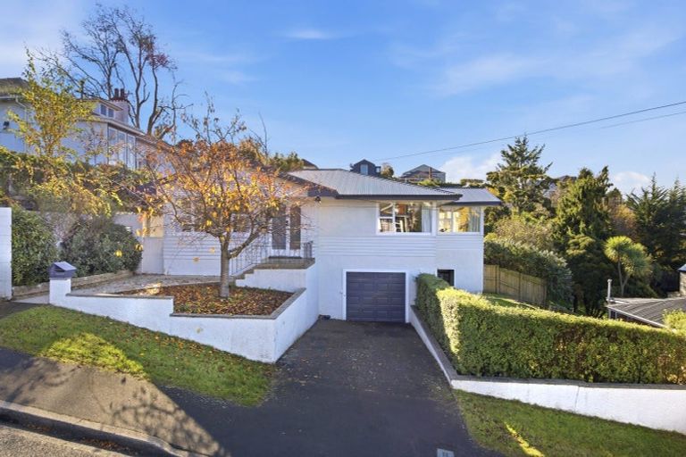 Photo of property in 28 Durham Street, Mornington, Dunedin, 9011