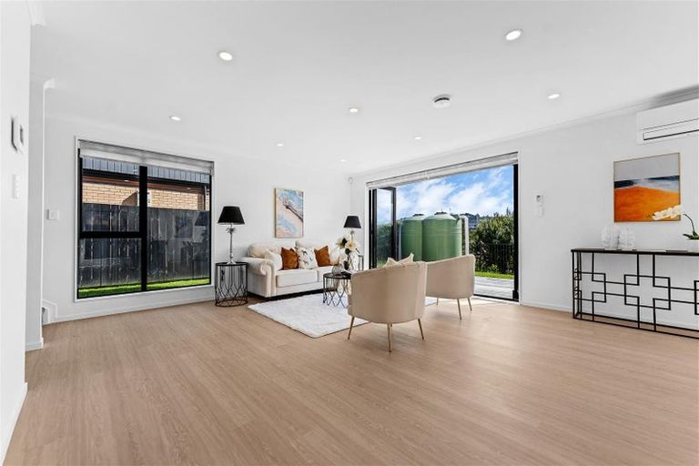 Photo of property in 19 Waipuke Street, Pokeno, 2472