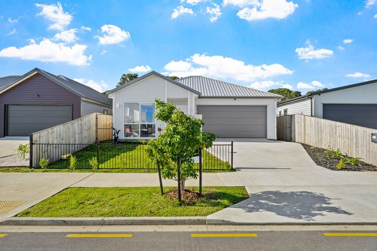 Photo of property in 41 Ta Moko Drive, Gulf Harbour, Whangaparaoa, 0930