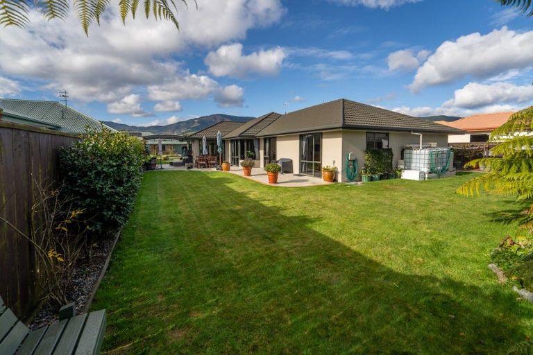 Photo of property in 40 Tyree Drive, Stoke, Nelson, 7011