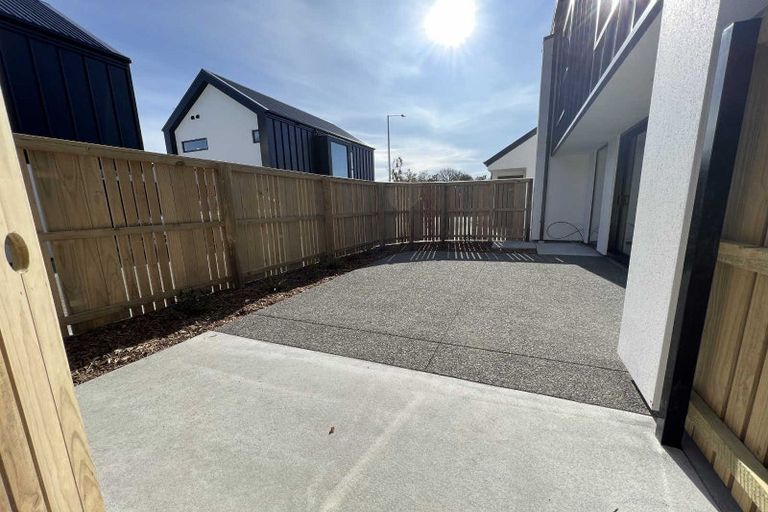 Photo of property in 2/143 Cranford Street, St Albans, Christchurch, 8014