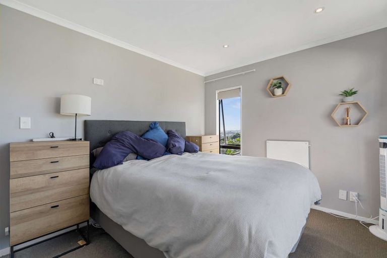 Photo of property in 52a Keegan Drive, Massey, Auckland, 0614