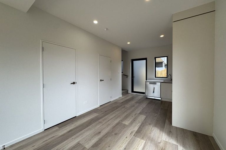 Photo of property in 1/35 Crawford Avenue, Mangere Bridge, Auckland, 2022