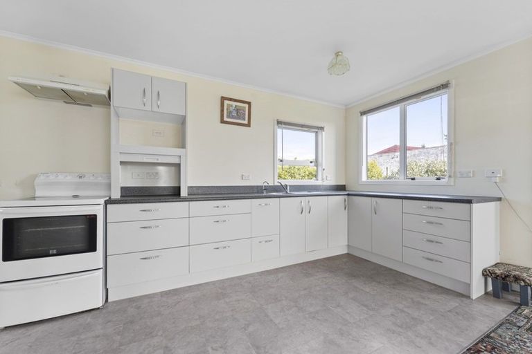 Photo of property in 127 Regan Street, Stratford, 4332