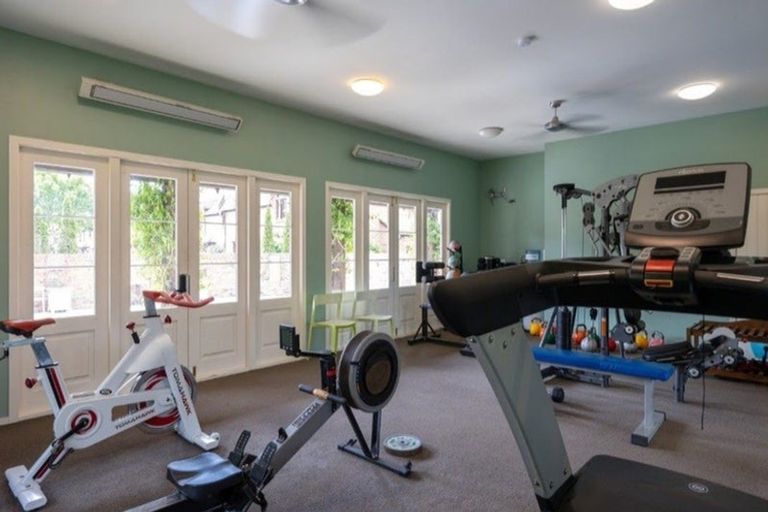 Photo of property in Village Green Cottages, 4/10 Quiet Woman Way, Monaco, Nelson, 7011