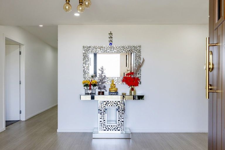 Photo of property in 5 Grandview Lane, Acacia Bay, 3385