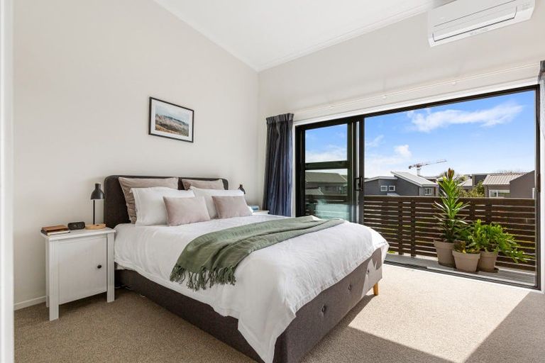 Photo of property in 190 Hobsonville Point Road, Hobsonville, Auckland, 0616