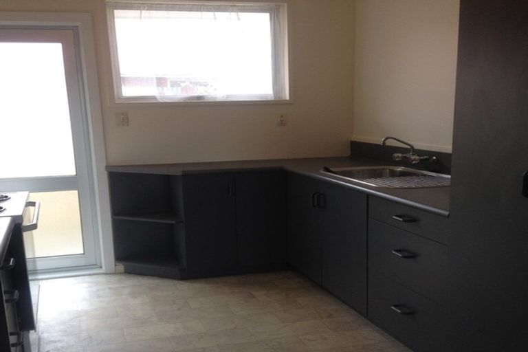 Photo of property in 2/18 Rutherford Street, Woolston, Christchurch, 8023