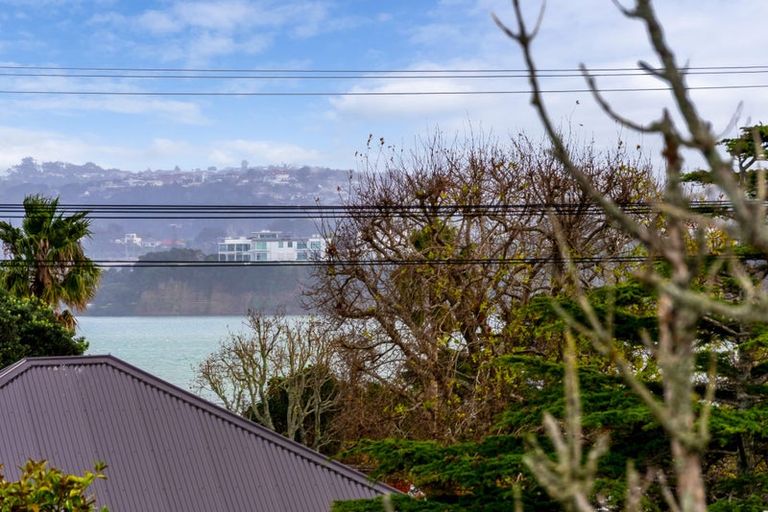 Photo of property in 4/134 Calliope Road, Stanley Point, Auckland, 0624