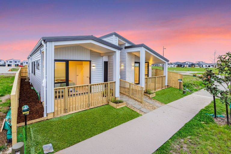 Photo of property in 236 Bremner Road, Karaka, 2578