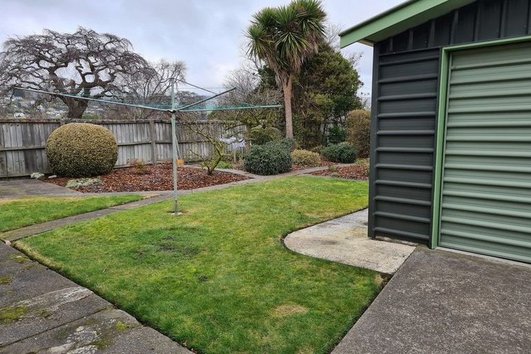 Photo of property in 12 Clouston Street, Saint Martins, Christchurch, 8022