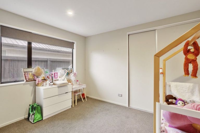 Photo of property in 10 Godley Place, Woodend, 7610