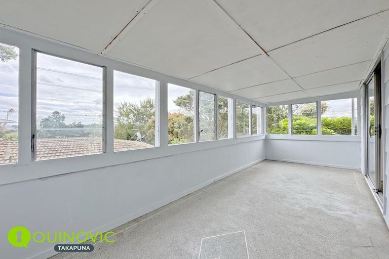 Photo of property in 1 Bryers Place, Bayview, Auckland, 0629