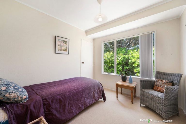 Photo of property in 6 Lingard Grove, Brooklyn, Wellington, 6021