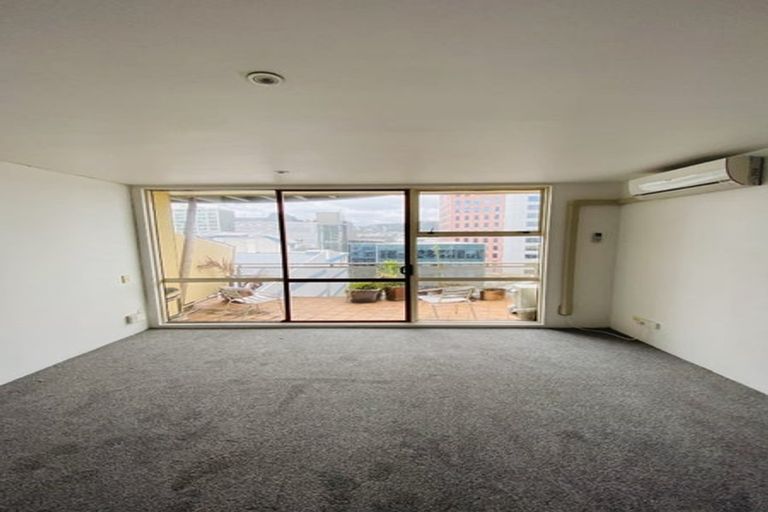 Photo of property in Sirocco Apartments, 608/8u Church Street, Wellington Central, Wellington, 6011