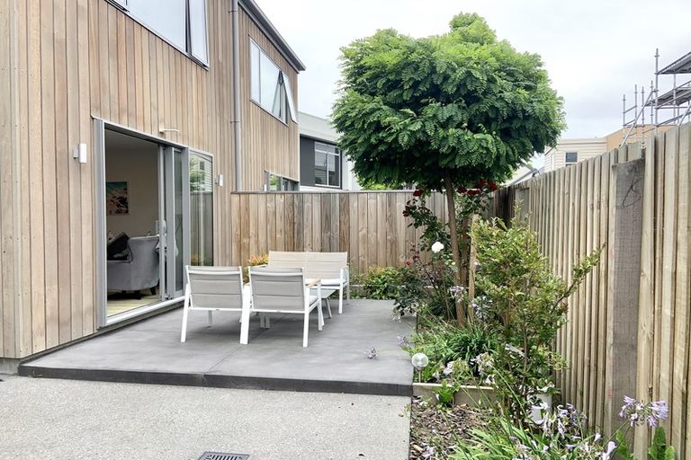 Photo of property in 2/441 Madras Street, St Albans, Christchurch, 8014