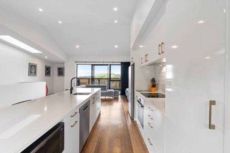 Photo of property in 3 Stockden Place, Karori, Wellington, 6012