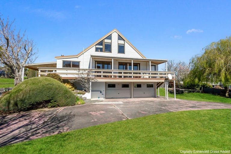 Photo of property in 33 Aotea Crescent, Gore, 9710