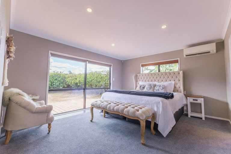 Photo of property in 70 Farringdon Avenue, Rototuna North, Hamilton, 3210
